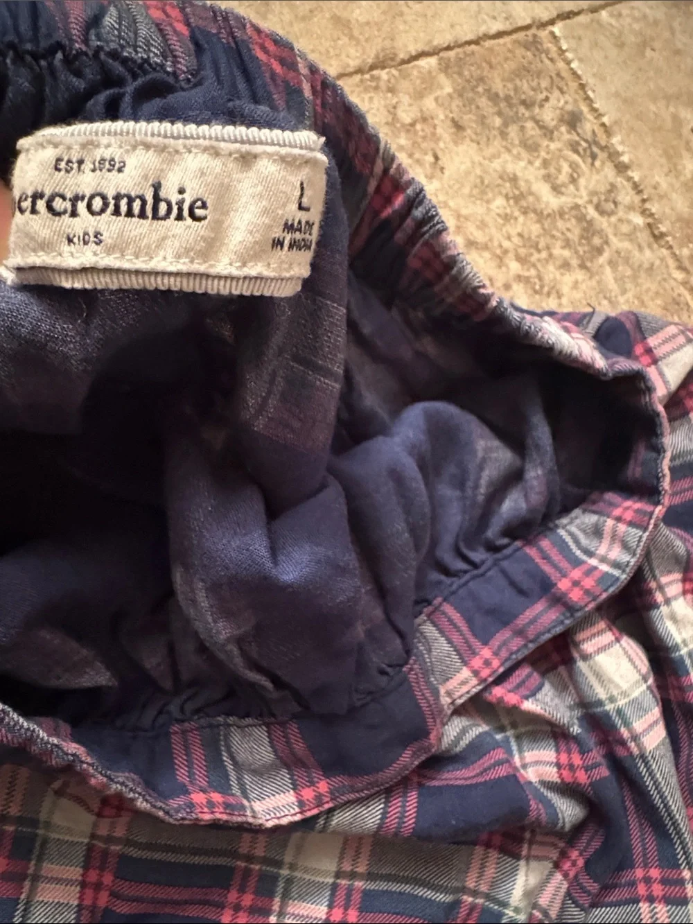 Abercrombie kids girls Navy/Pink Plaid Mini Skirt flowy elastic size large